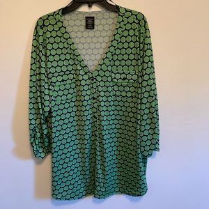 🦋 NWOT Women’s 3x top